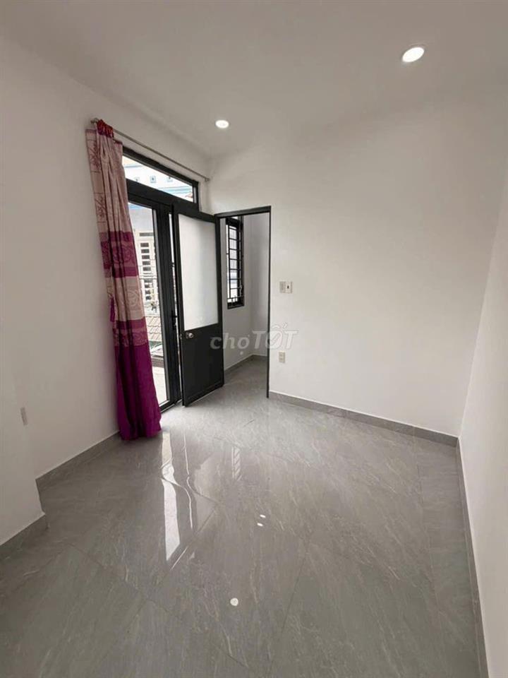 - Nhà đẹp giá tốt 