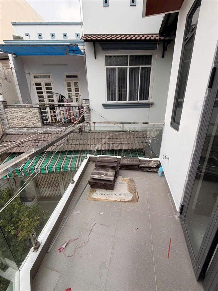 - Nhà đẹp giá tốt 