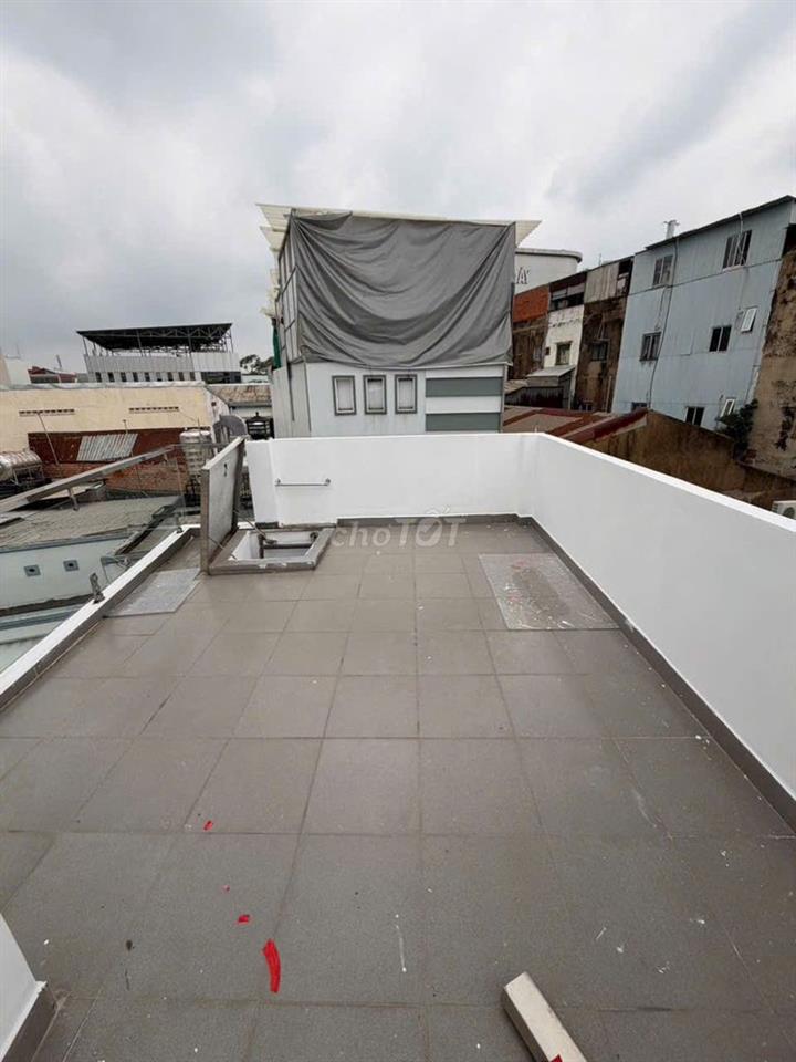 - Nhà đẹp giá tốt 