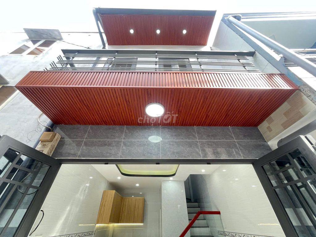 - Nhà đẹp vào ở ngay 