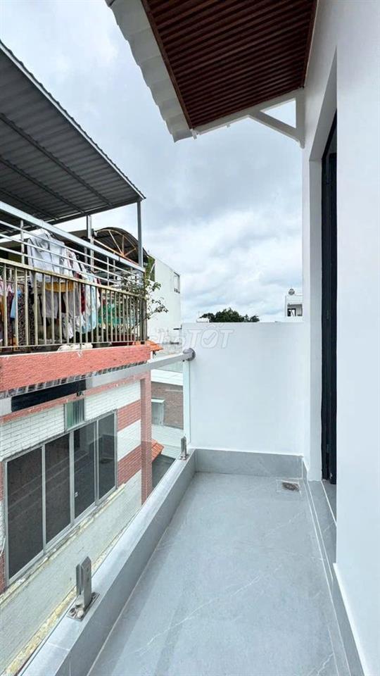- Siêu phẩm nhà đẹp 4 lầu