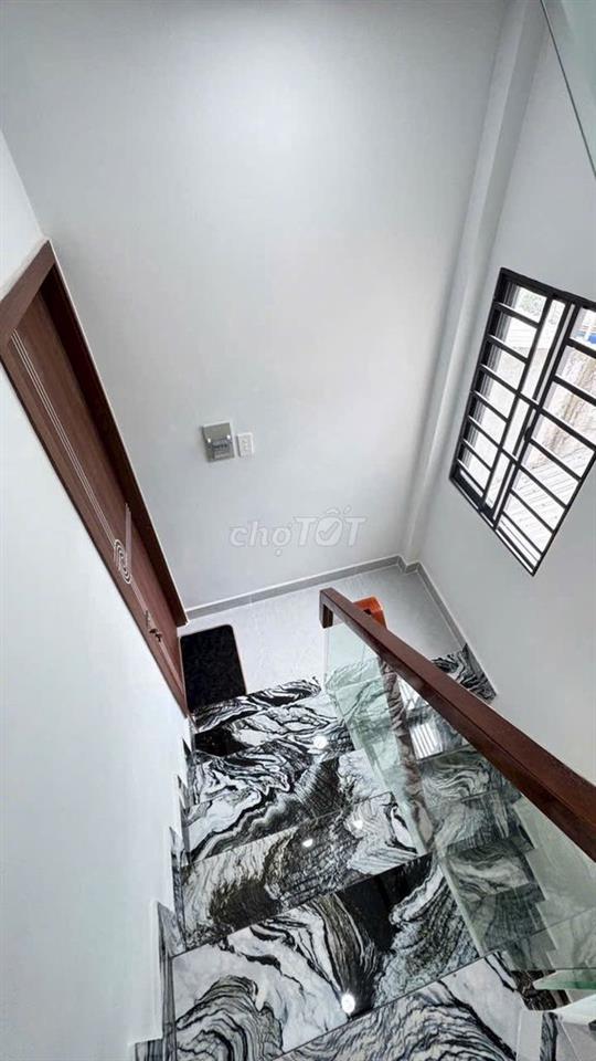 - Siêu phẩm nhà đẹp 4 lầu