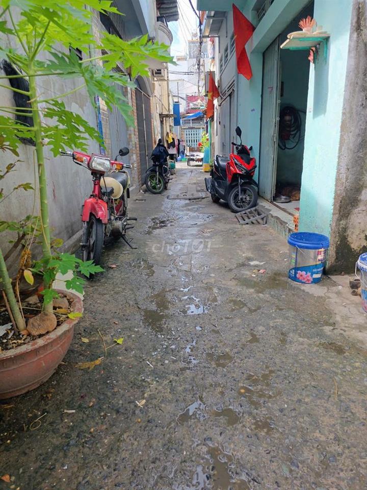 - Nhà mới giá rẻ