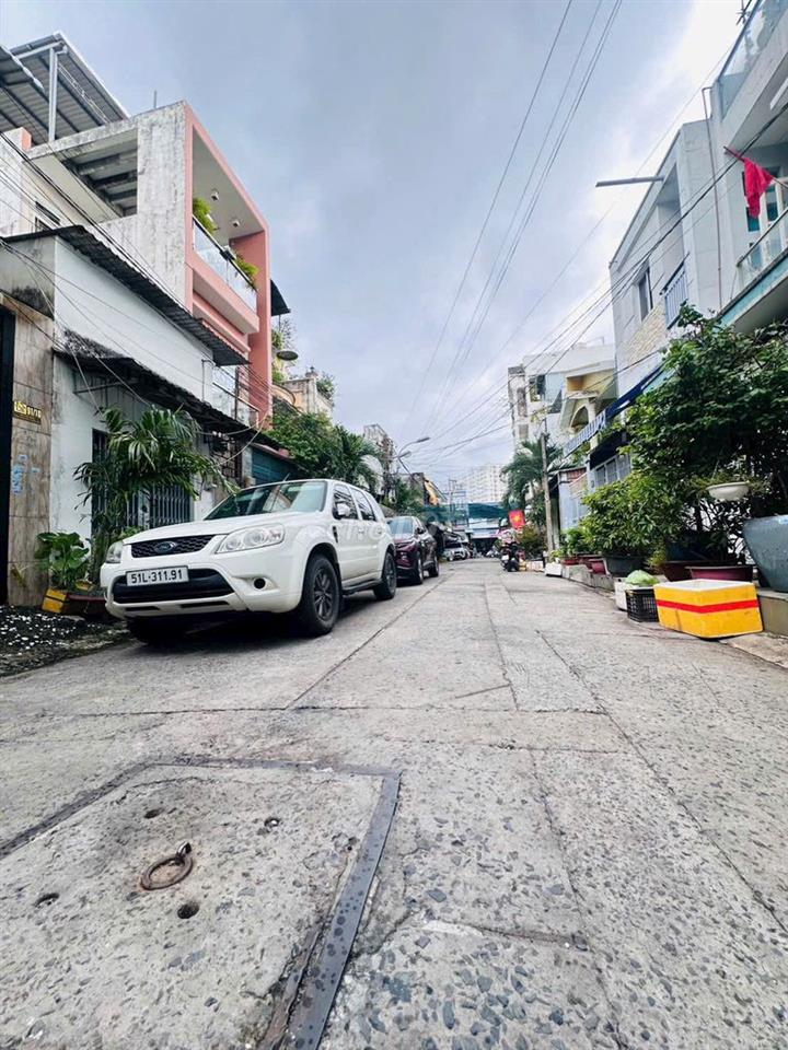 - Nhà siêu đẹp giá tốt r