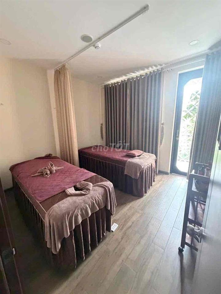sang nhượng mặt bằng spa đặng tất