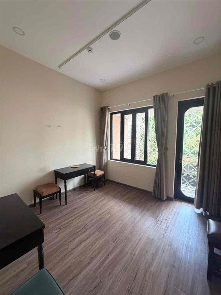 sang nhượng mặt bằng spa đặng tất