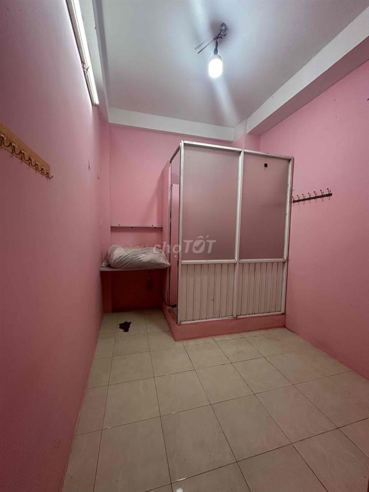 Phòng trọ máy lạnh cửa sổ Lý Thái Tổ