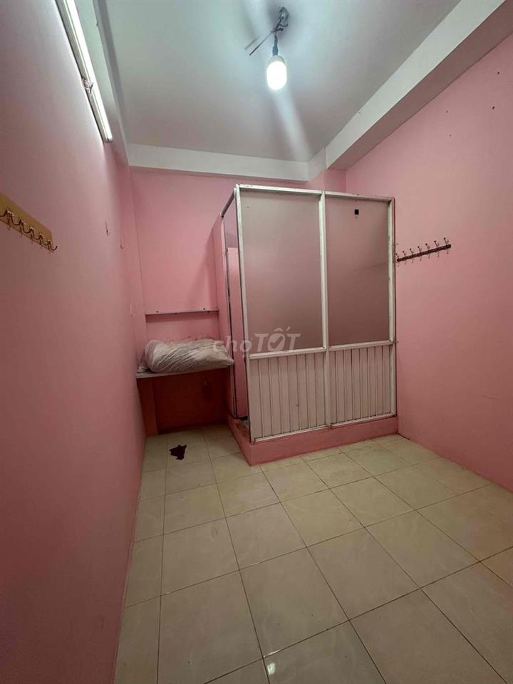 Phòng trọ máy lạnh cửa sổ Lý Thái Tổ