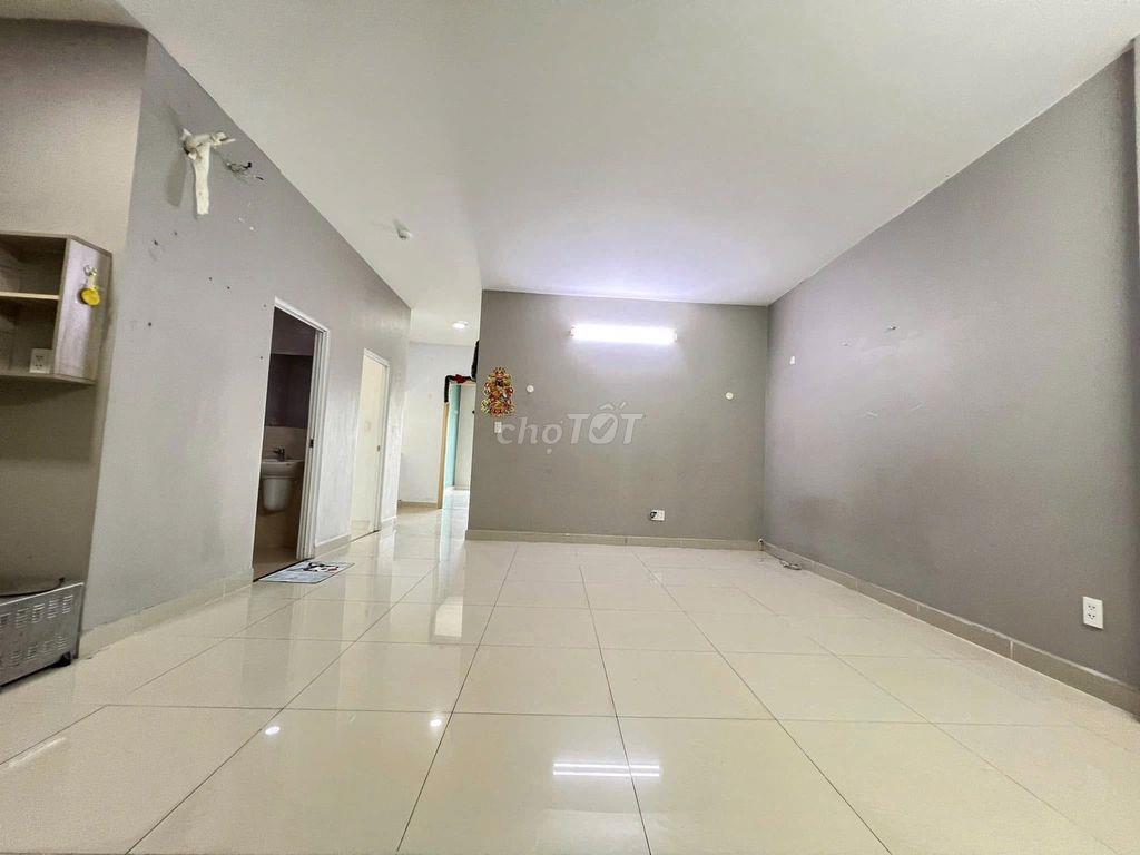 Cho thuê chung cư Hoa Sen, 262 Lạc Long Quân - 3PN, 110m2 giá 14tr5/th