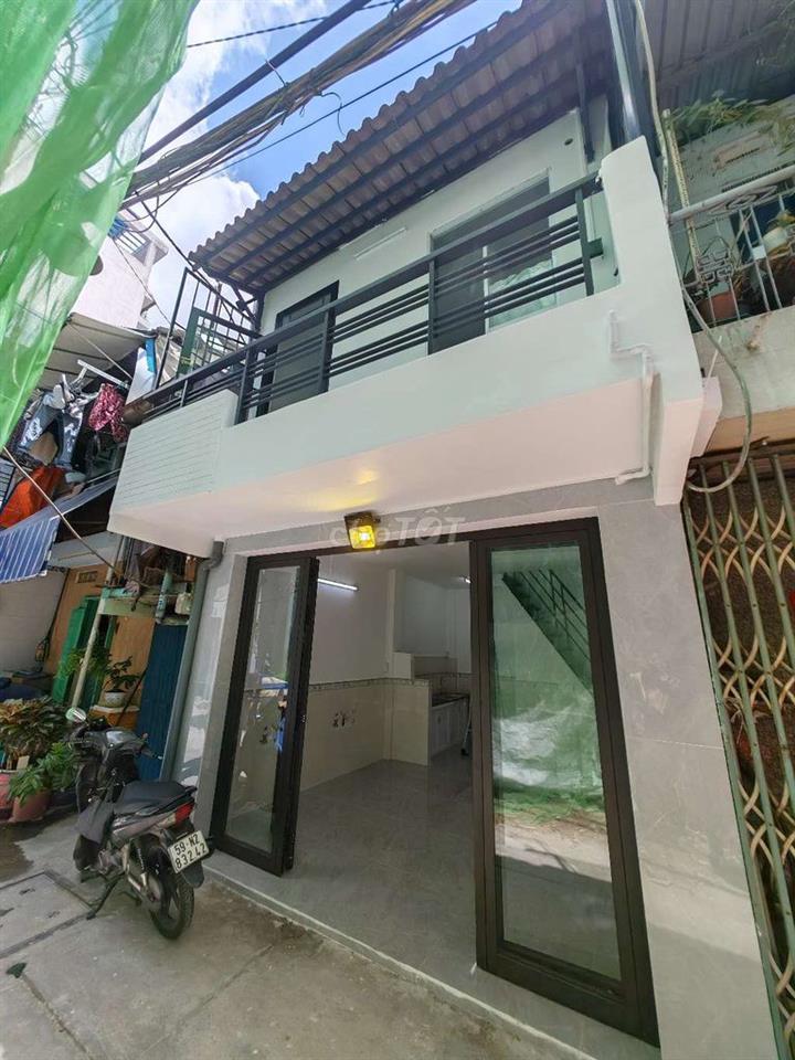 BÁN NHÀ Q11 - TÂN THÀNH - NGUYỄN THỊ NHỎ - HỒNG BÀNG - 24M2