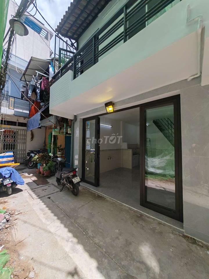 BÁN NHÀ Q11 - TÂN THÀNH - NGUYỄN THỊ NHỎ - HỒNG BÀNG - 24M2