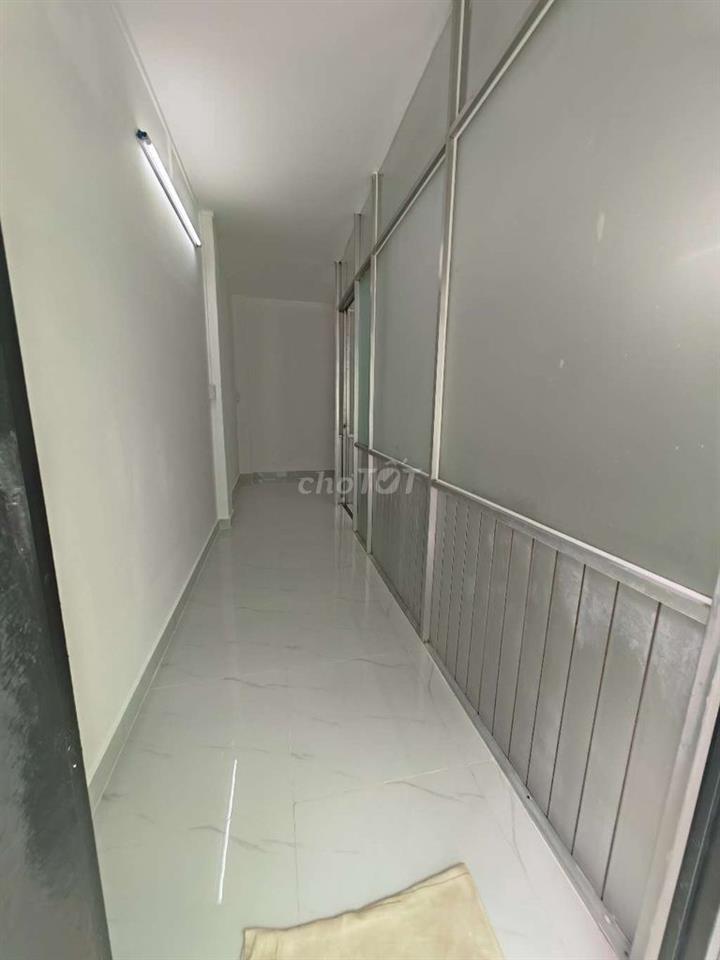BÁN NHÀ Q11 - TÂN THÀNH - NGUYỄN THỊ NHỎ - HỒNG BÀNG - 24M2