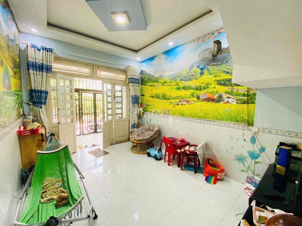 Bán nhà sổ hồng chung cầm tay