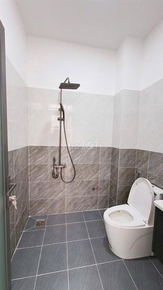Bán nhà góc 2 mặt tiền thạnh xuân 21 gần chợ minh phát