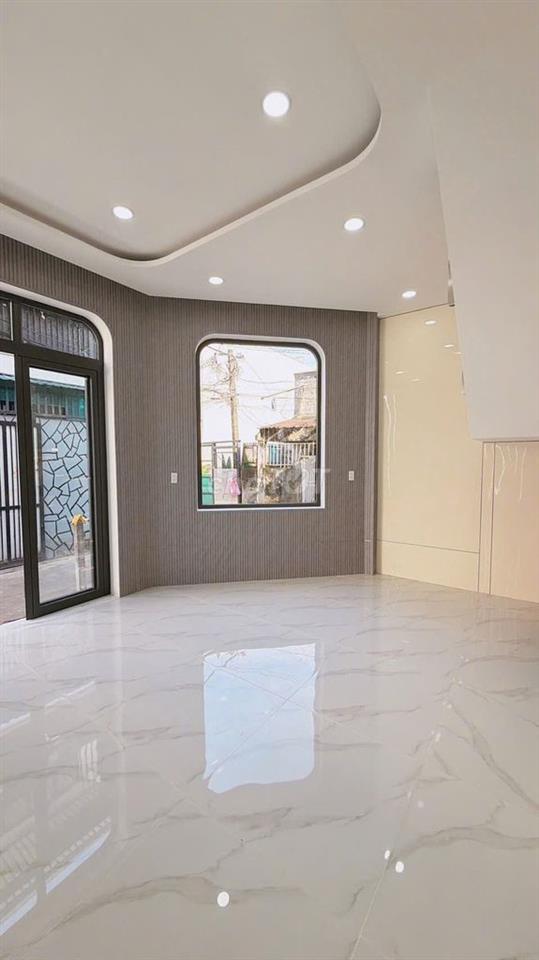 Bán nhà góc 2 mặt tiền thạnh xuân 21 gần chợ minh phát