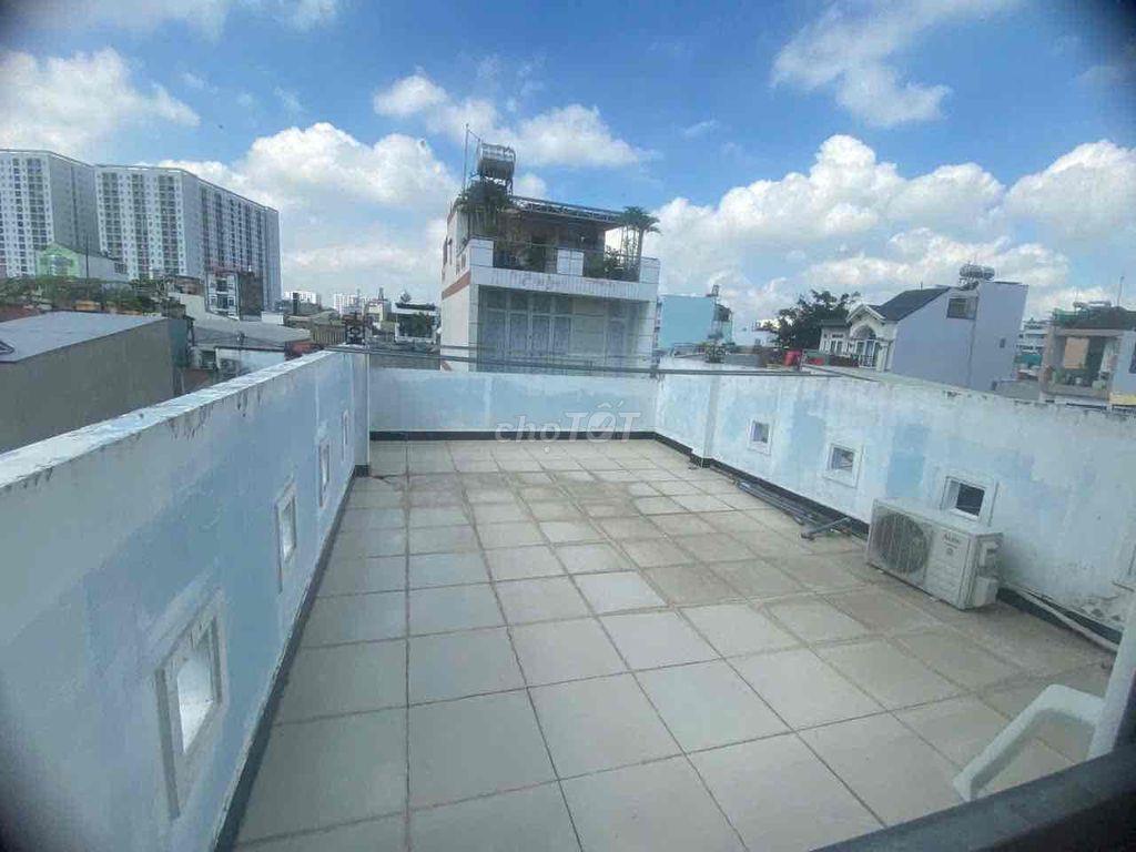 Bán nhà sát chợ Lạc Quang