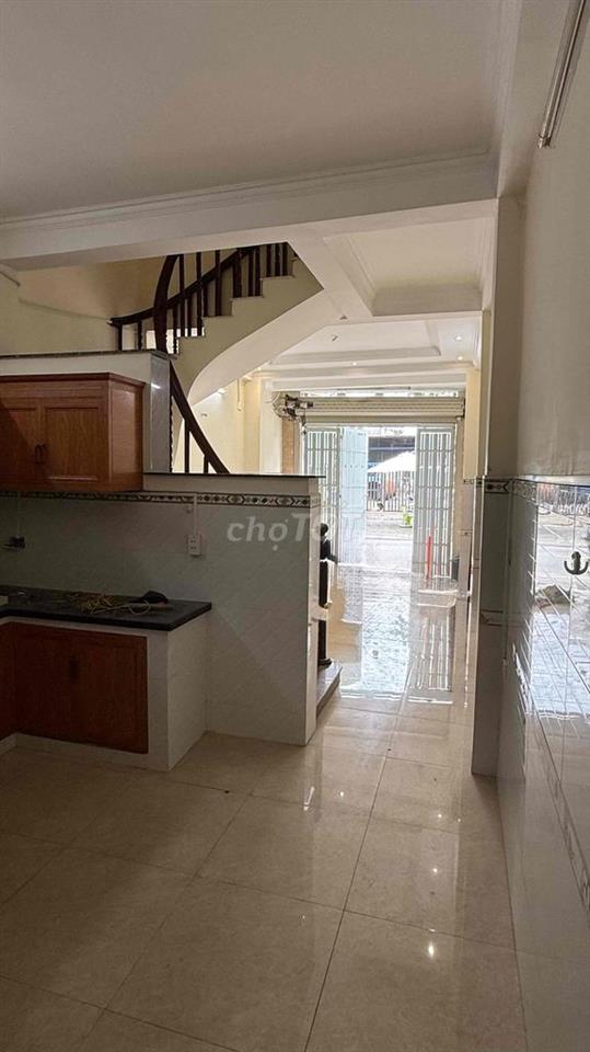 Cho thuê mặt tiền Hiệp Thành 13