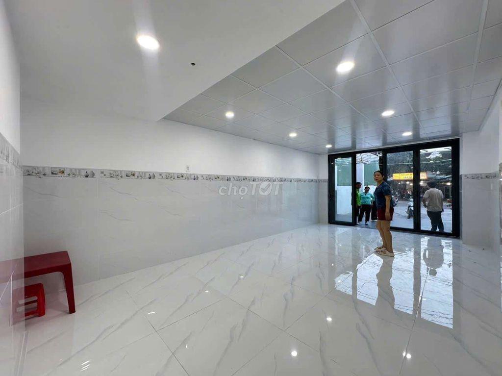 Mặt tiền Vườn Lài An Phú Đông