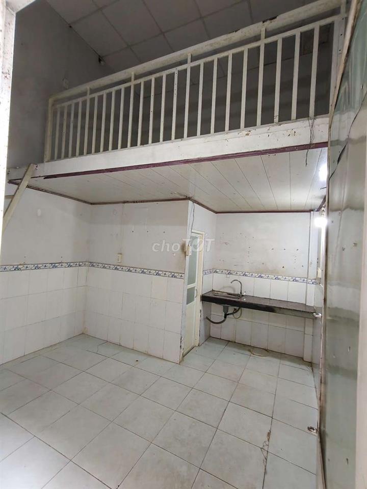 PHÒNG TRỌ MẶT TIỀN ĐƯỜNG TÂN THỚI HIỆP 14, P. TÂN THỚI HIỆP, TP. HCM
