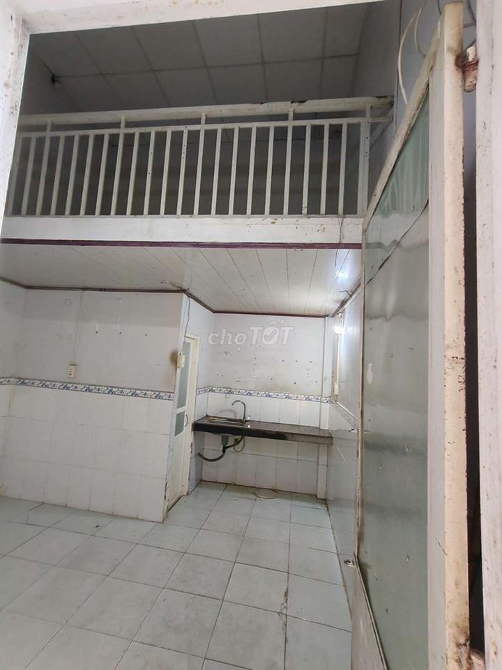 PHÒNG TRỌ MẶT TIỀN ĐƯỜNG TÂN THỚI HIỆP 14, P. TÂN THỚI HIỆP, TP. HCM
