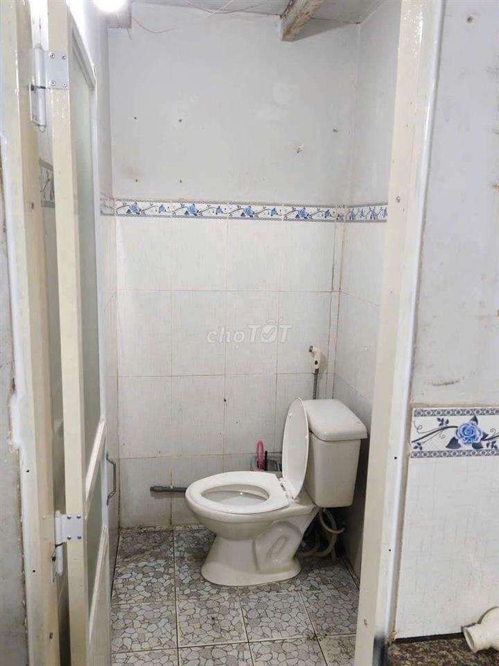 PHÒNG TRỌ MẶT TIỀN ĐƯỜNG TÂN THỚI HIỆP 14, P. TÂN THỚI HIỆP, TP. HCM

