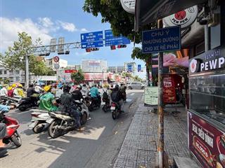 CHO THUÊ NHÀ NGUYÊN CĂN MẶT TIỀN - NGAY VINCOM ĐÈN ĐỎ - NGÃ TƯ