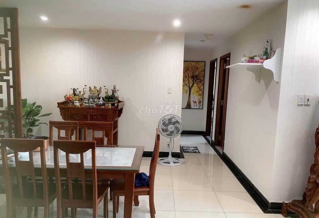 Chung cư Screc, Trường Sa, Q3: 2p ngủ, 68m2, full NT, 12triệu