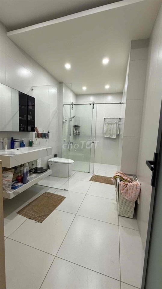 bán nhà đoàn văn bơ quận 4 tp hcm không tiếp trung gian