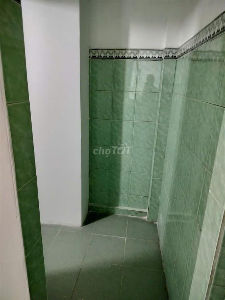 Cho thuê phòng trọ full 1 tầng riêng biệt, Đoàn Văn Bơ, Quận 4