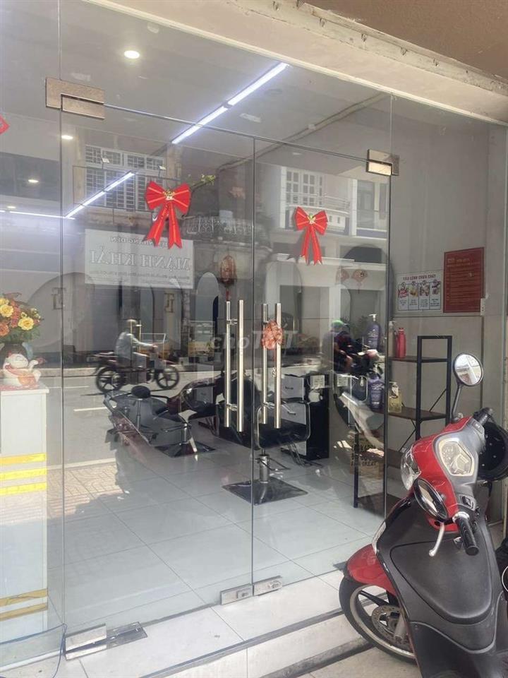 Cho thuê nhà MT Q5