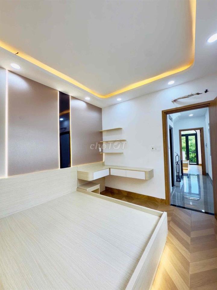 Mặt tiền Lò Gốm Q6 view sông hơn 7Tỷ dtsd gần 200m2