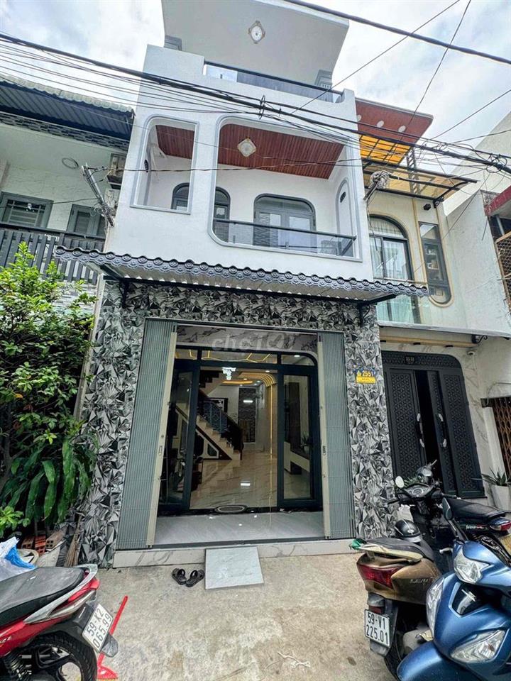 Nhà Đẹp quận 6 51m2 1t2l full nội thất hẻm xe hơi