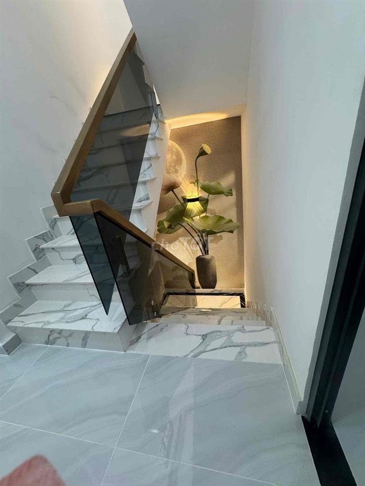 Nhà Đẹp quận 6 51m2 1t2l full nội thất hẻm xe hơi