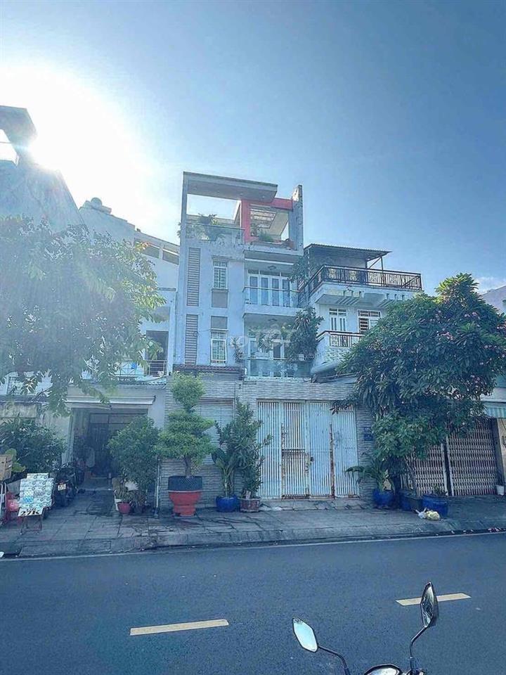 Hàng NGỘP mặt tiền Lò Gốm Q6  ( 124m ) 13Tỷ 💥💥