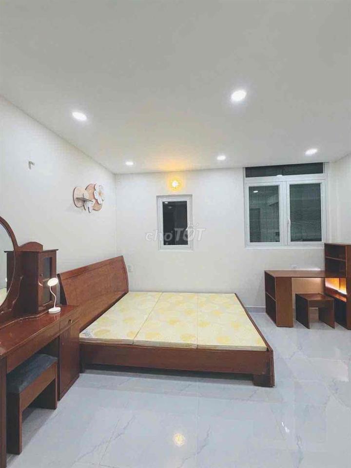 NHÀ 3TỶ đường TRƯỜNG CHINH mới đẹp 3pn3wc