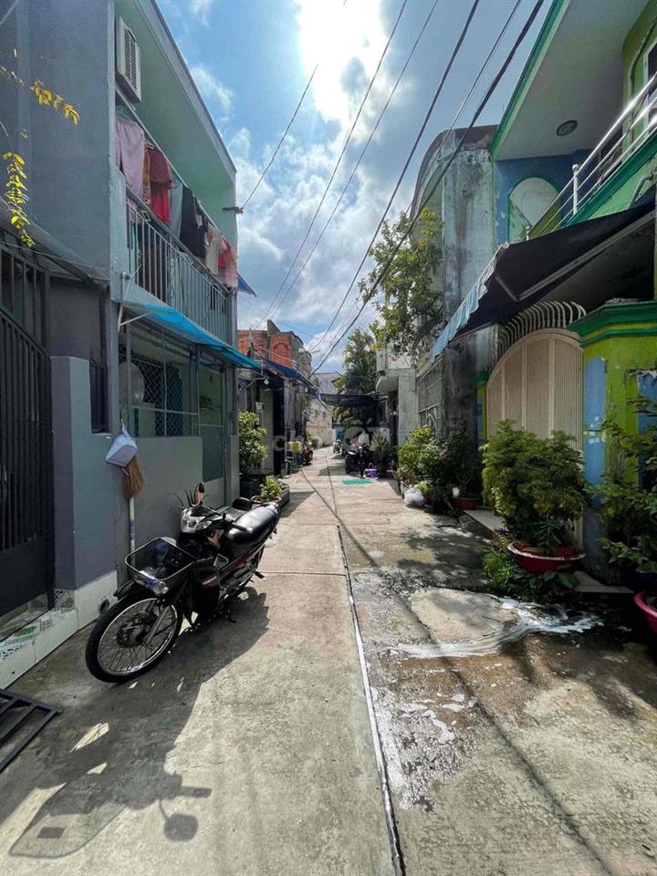 Hẻm xe hơi Đ.Chiến Lược Bình Tân 35m2 nhỉnh 3Đ
