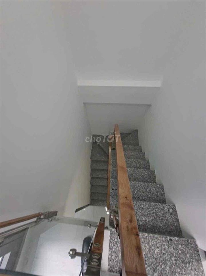 NHÀ BẾN PHÚ LÂM Q6 GIẢM MẠNH CHỈ CÒN HƠN 4Đ NHÀ 3tầng dtsd 90m2