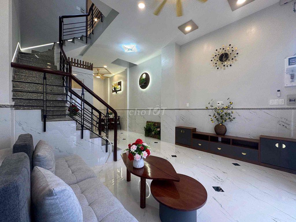 HẺM 13m MAI XUÂN THƯỞNG Q6 hơn 8Đ