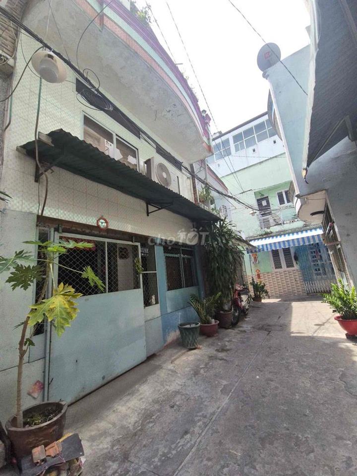 Bán nhà SIÊU RẺ Q11 hẻm HOÀ BÌNH 45m2 chỉ HƠN 4TỶ
