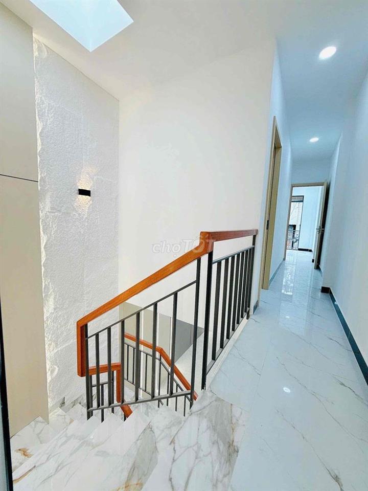 BÁN NHÀ MỚI ĐẸP Nguyễn Duy Quận 8 dtsd 100m2  chỉ hơn 5TỶ