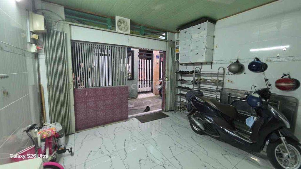 HÀNG MỚI VỀ Trung Tâm Q6 Đ.Hậu Giang NHỈNH 3Tỷ dtsd Gần 60m2 💥💥