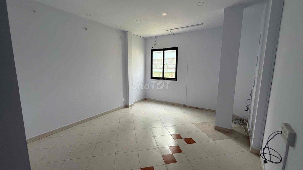 MẶT TIỀN KINH DOANH PHẠM HỮU CHÍ Q5 DTSD 90m2