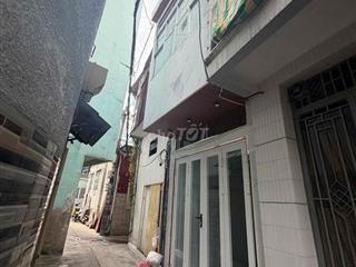 BÁN NHÀ TRUNG TÂM Q10 3 Tầng BTCT CHỈ NHỈNH 3Tỷ