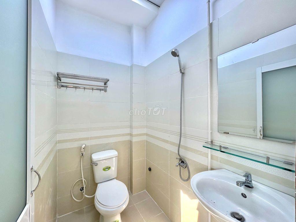 CHO THUÊ PHÒNG THANG MÁY ĐẸP ĐẦY ĐỦ NỘI THẤT QUẬN 6
