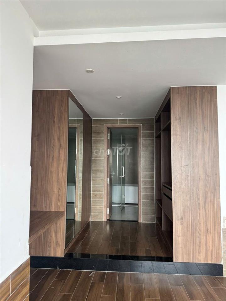 Cho thuê Penthouse Belleza 88m2 +80m sân vườn.