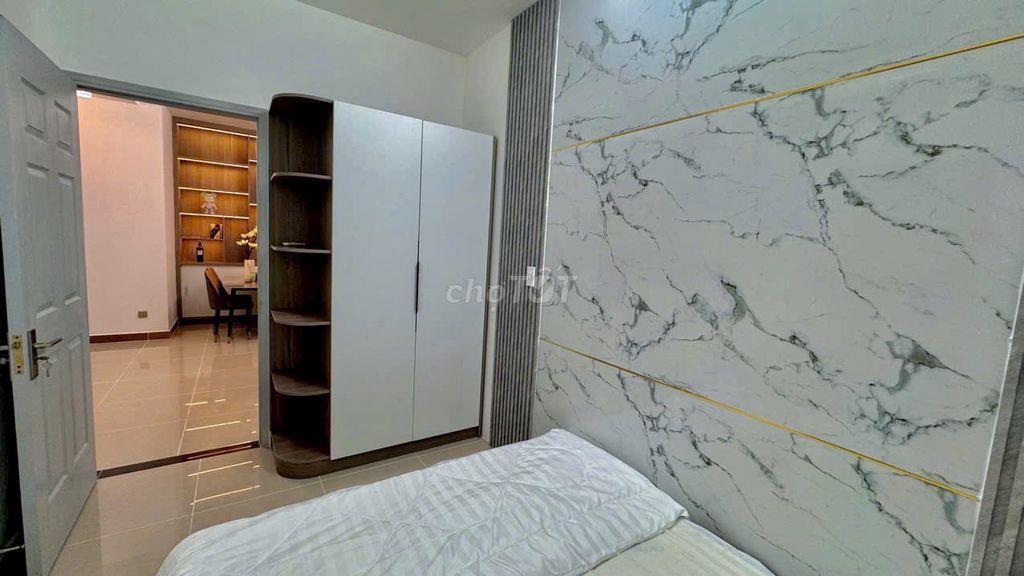 Cần cho thuê căn 2PN-2WC Era B4 ,Giá Thuê 11tr 