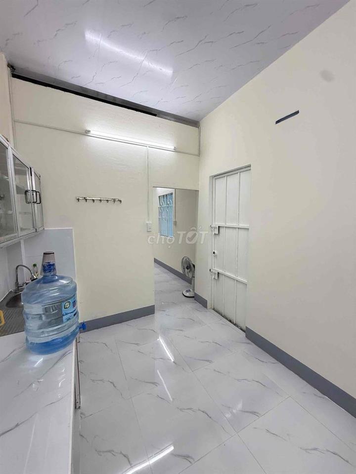 Bán nhà hẻm 645, hẻm 3m cách đường Trần Xuân Soạn 30m