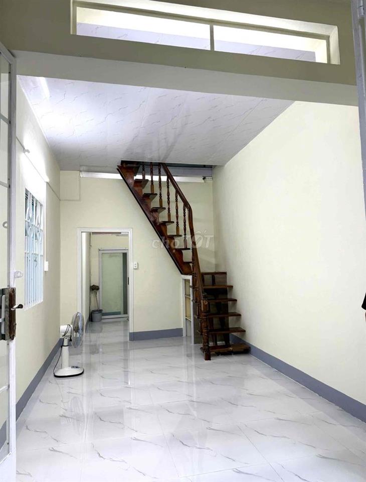 Bán nhà hẻm 645, hẻm 3m cách đường Trần Xuân Soạn 30m