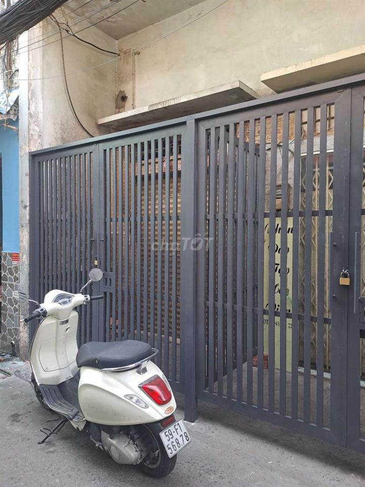 Nhà Mặt tiền hẻm 861 Trần Xuân Soan