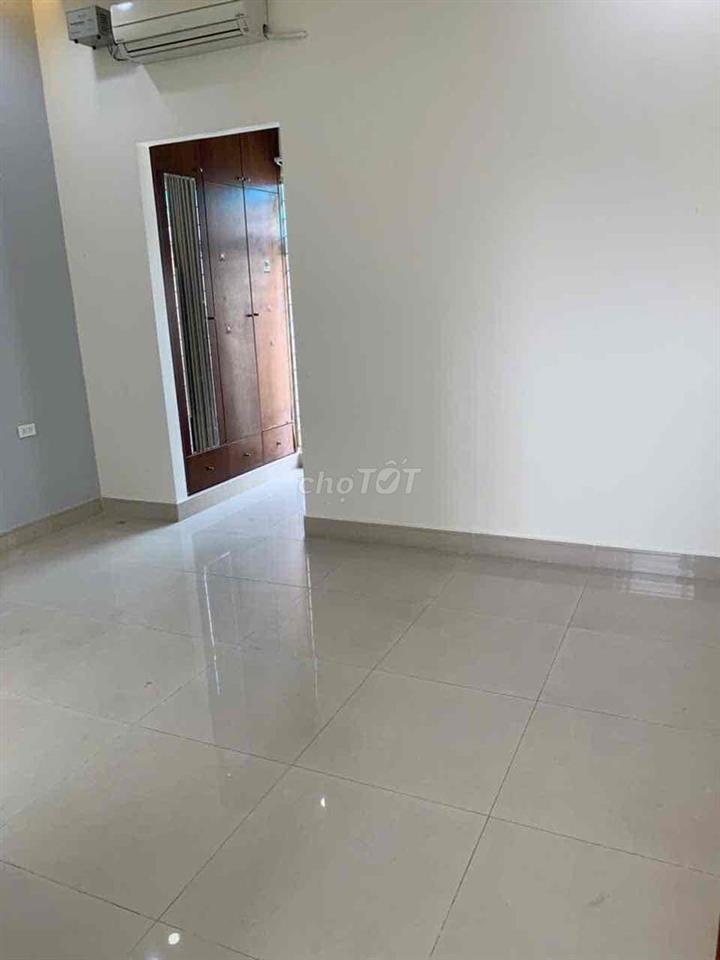 Nhà Nhà 1 Trệt 3 Lầu 4 PN 4x18m Mặt Tiền 51 Dường số 3 Phường Tân Hưng
